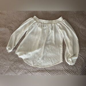 Moa Moa White Off-Shoulder Blouse Size Small Top